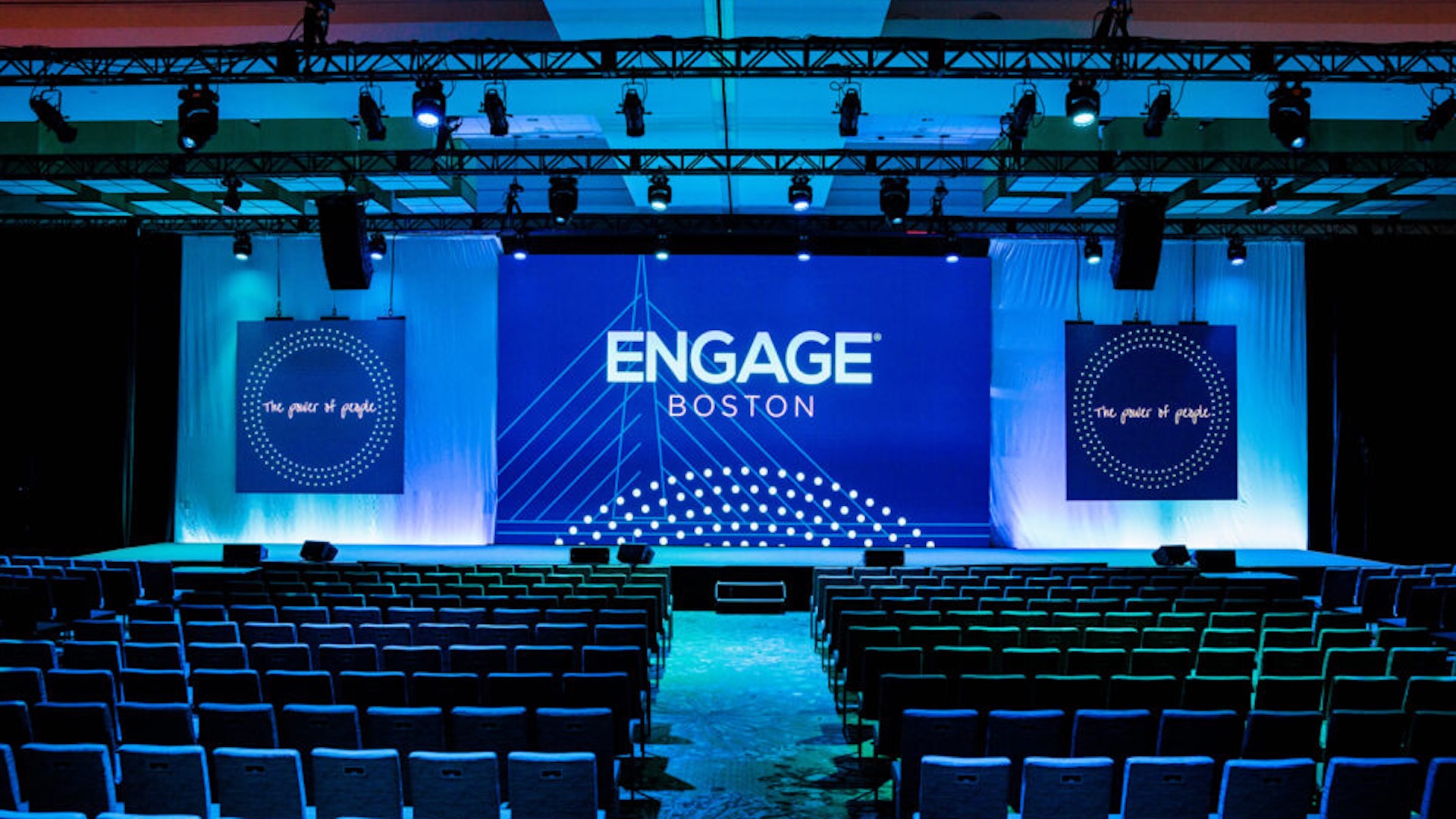 Bullhorn Engage recruiting conference stage